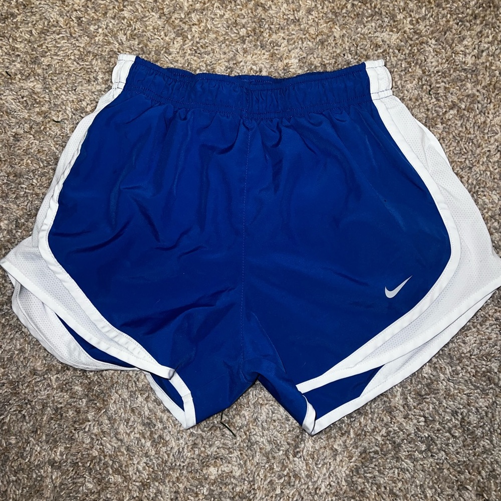 Youth girl dri-fit Nike shorts